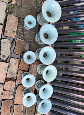 大宋艮岳用蔡京赵佶设计钧窑天青色窑变蚯蚓走泥纹出戟尊