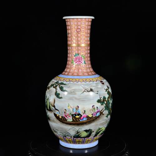 大清乾隆年制珐琅彩描金花瓶