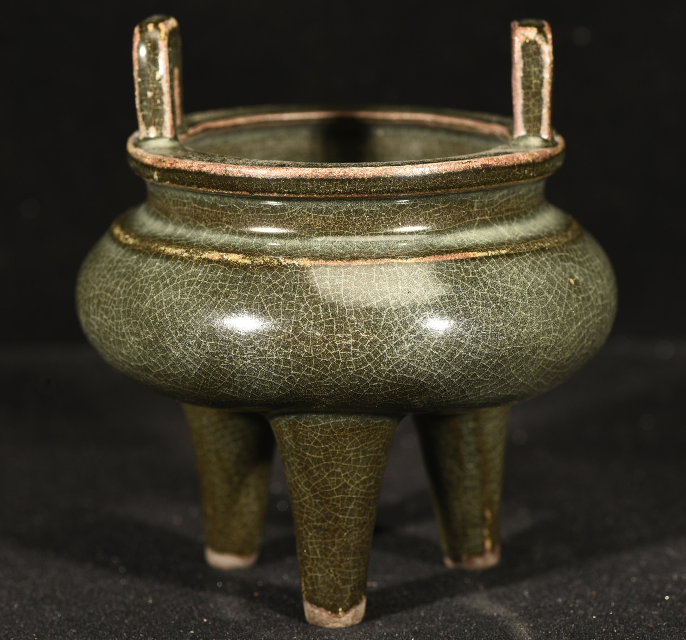 晋唐古越窑秘色瓷溪口梅窑鼎式香炉