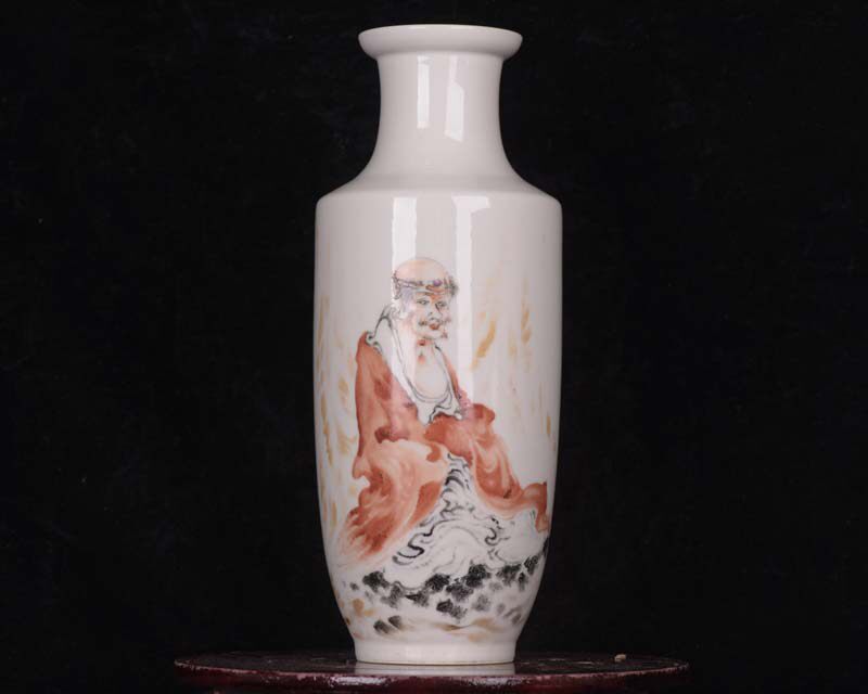 民国骆虎牛羊作粉彩无量寿佛罗斯柴尔德火漆印舍得斋款棒槌瓶