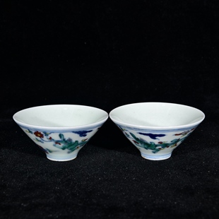 大明成化年制斗彩夔龙纹斗笠茶盏茶杯