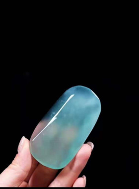 天然翡翠雅集缅甸玉石无效吊坠