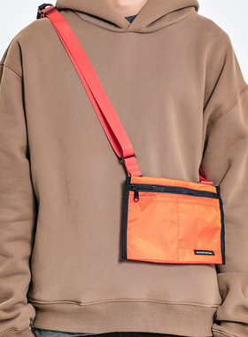 theMADHATcher多功能可拆卸肩带两用单肩小包逛街内胆包夏亮色