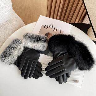 2024年冬季新款女士真皮真毛手套大毛口白色羊皮兔毛冬季加绒保暖