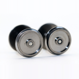 HO火车模型配件金属车轮1:87火车头轮子通用改装轮带牙箱齿轮