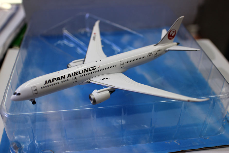 外贸1/400飞机模型波音787 JA861J客机 JAL航空客机合金仿真摆件