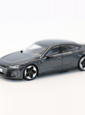 PARA 1/64 奥d迪e-tron GT跑车汽车模型纯电款合金仿真车摆件礼品