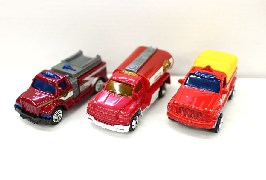 Matchbox老火车盒玩具车1 64合金车消防车工程运输车