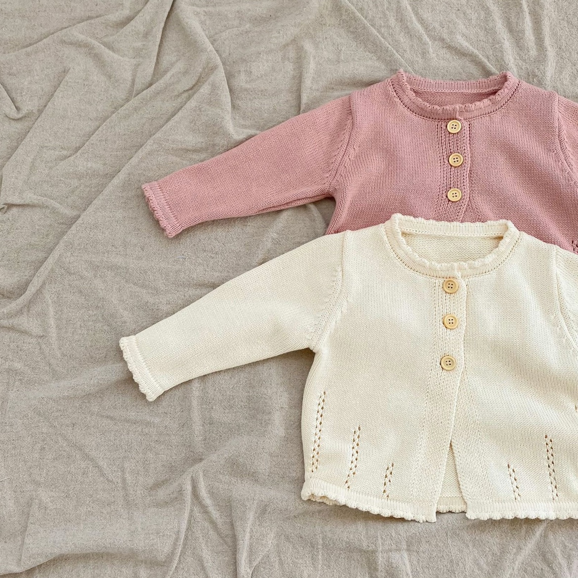 婴儿衣服秋装针织小开衫纯色外套