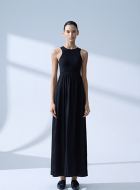 UNCHATGRIS 23SS 背心后背镂空拼接连衣裙