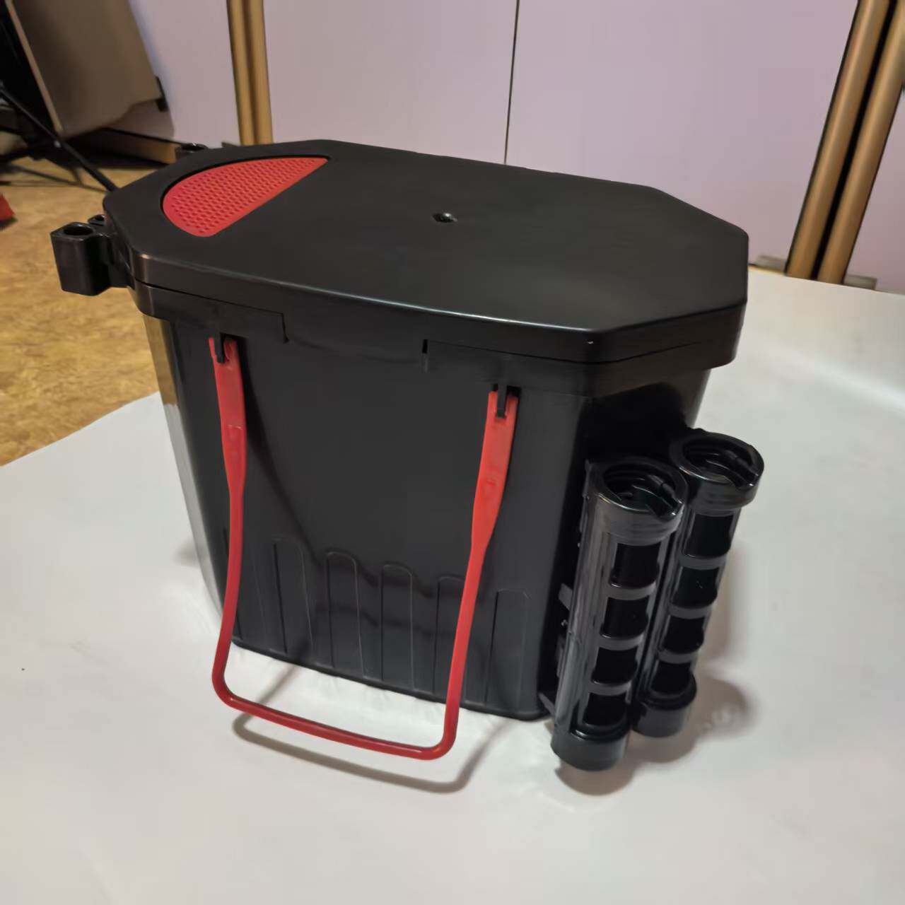 大容量路亚鱼箱插竿超轻钓箱带杆插器偷驴桶收纳钓鱼桶可坐人渔具