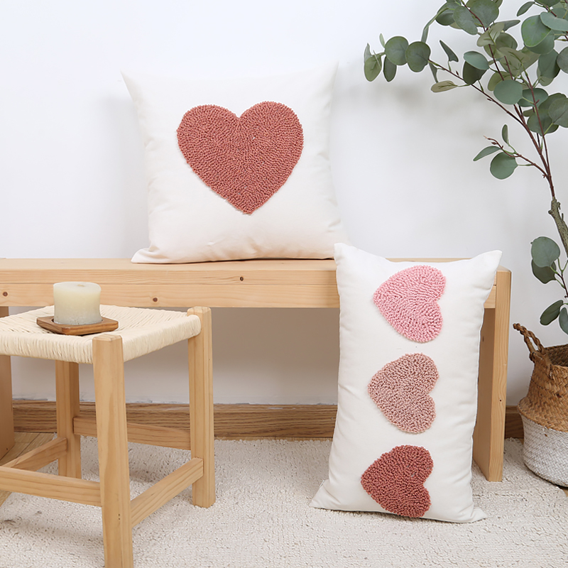 浪漫七夕爱心绣花抱枕现代简约情人节家居装饰客厅沙发床头靠垫套
