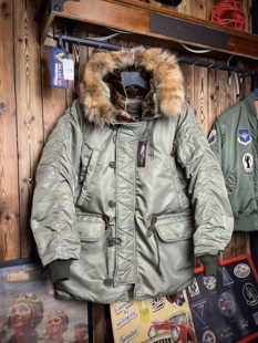 可刀纯原 N3B 军事风真毛领地勤服棉衣飞行员中长款棉服配真皮