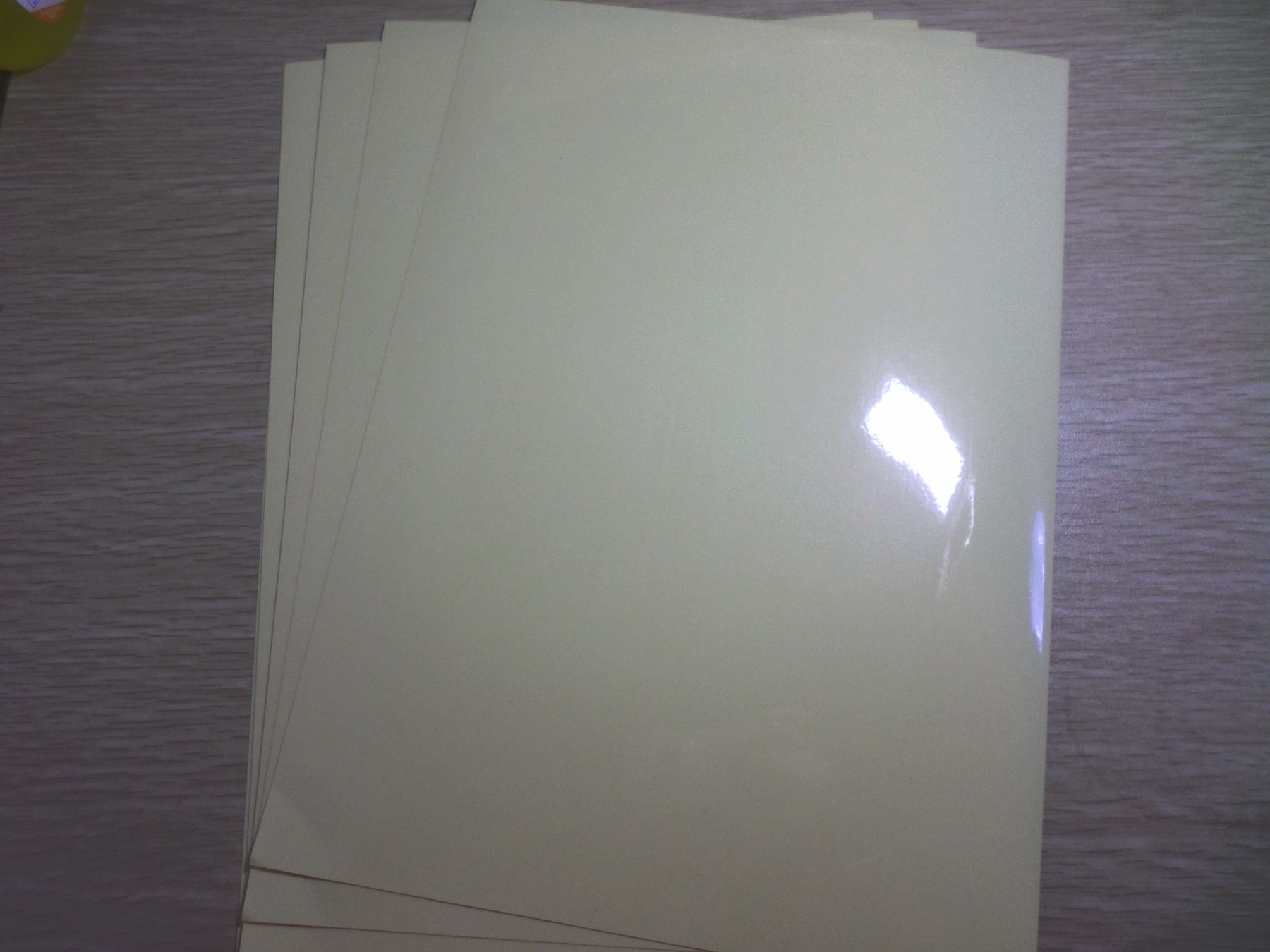 激光打印自粘型空白贴纸/激光打印空白贴纸/透明底空白打印贴纸