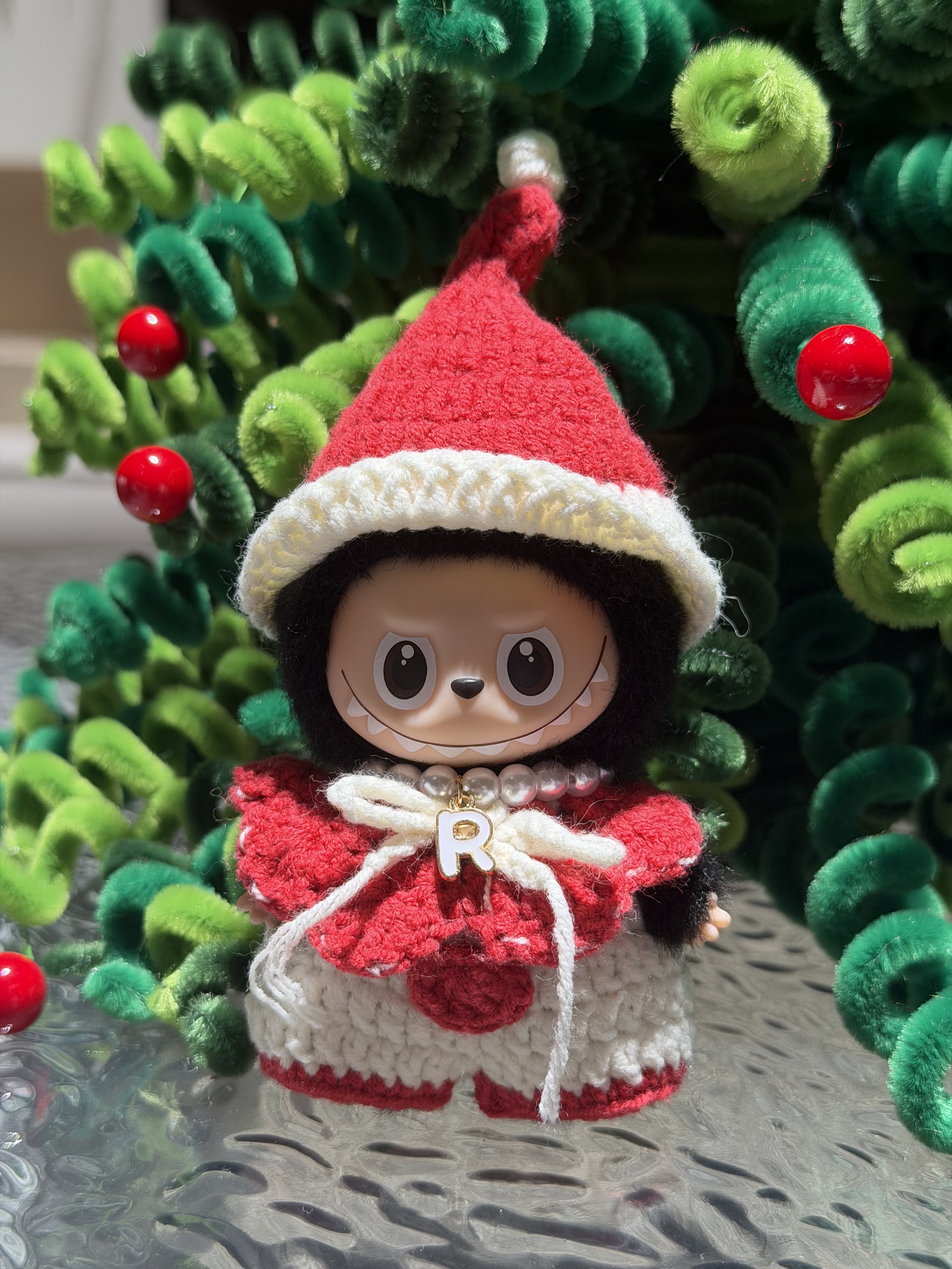 泡泡玛特四代Labubu拉布布小鼻嘎圣诞帽圣诞贺新B套装娃衣