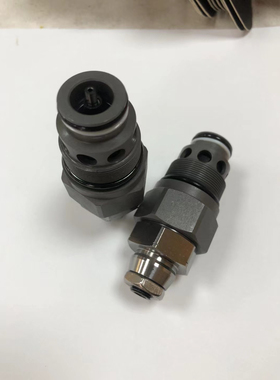 挖掘机卡特312 320 345 323 330 336 D2GC主炮副炮回转行走溢流阀