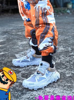 李宁反伍伍行街头潮流机能休闲鞋