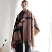 羔羊绒披肩空调房春秋冬季 女加厚驼色双面英伦格子羊毛围巾披风