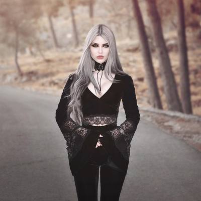 复古短款长袖T恤蕾丝修身打底