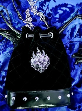 KILLSTAR哥特暗黑Unsacred Heart圣心五芒星复古抽绳丝绒手提包袋