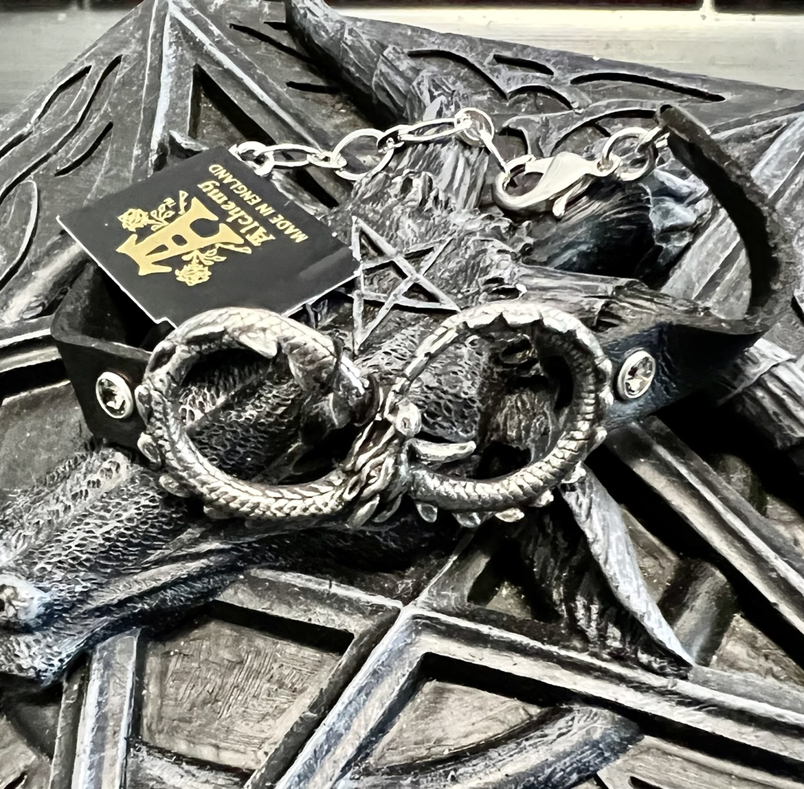 永恒哥特摇滚朋克龙形皮环腕带