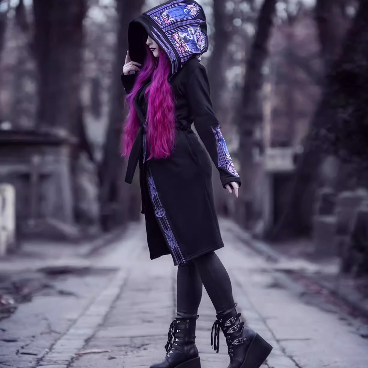 RESTYLE暗黑哥特刺绣长外套