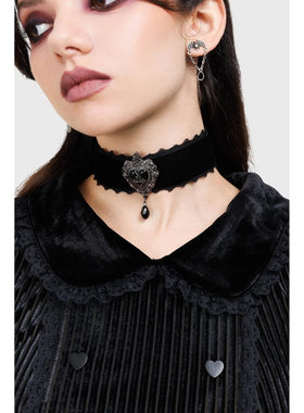 KILLSTAR暗黑哥特Darkmoor复古心形吸血鬼洛丽塔项链天鹅绒项圈