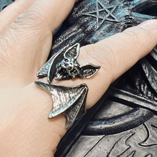 Alchemy暗黑哥特R246 NIGHTHAWK夜行生物吸血鬼蝙蝠开口戒指环
