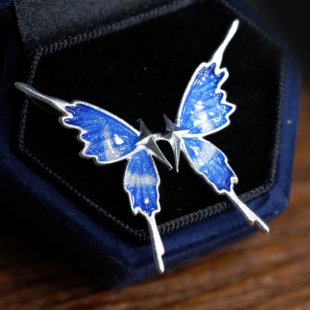 身境饰物||春夜||原创设计 高温珐琅 足银蝴蝶耳钉 流体蝴蝶 梦蝶