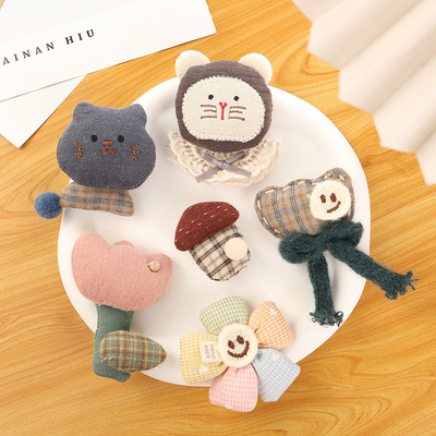 可爱布艺卡通萌宠胸针