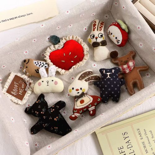 2025日系布艺森系森女胸针