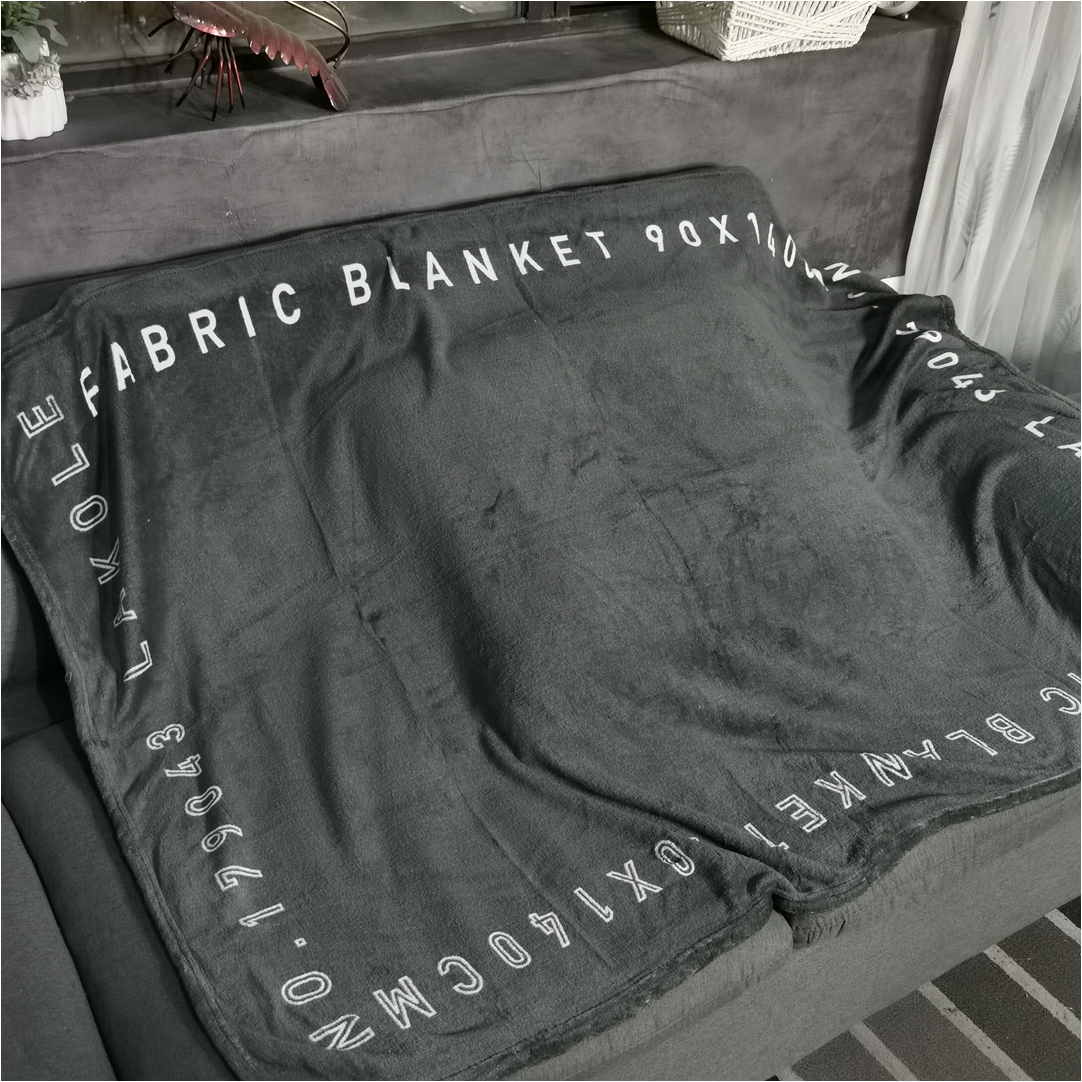 便携  细腻触感法兰绒家居午休毯车载软毯冬季盖毯空调毯毛毯U1