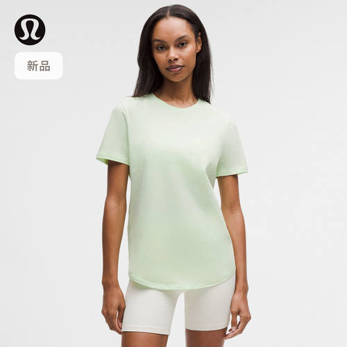 Love女士圆领T恤丨lum