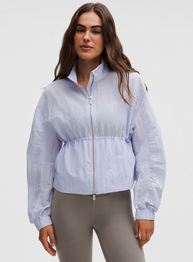Crinkle Nylon 女士褶皱尼龙抽绳外套丨lululemon丨LW3KCES