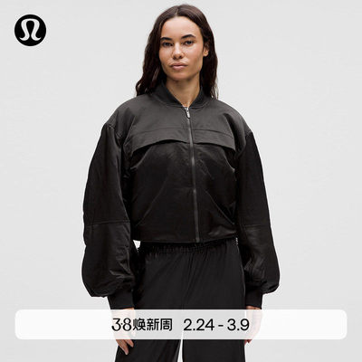 Insulated女士带夹层褶