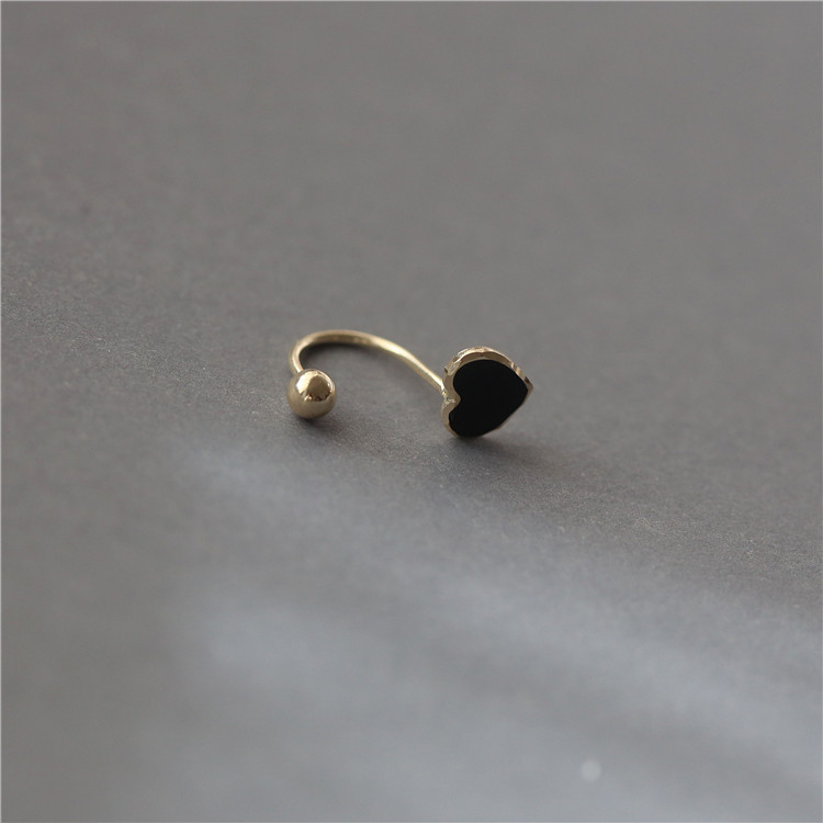 小c进口10k黑色爱心弯杆金耳环
