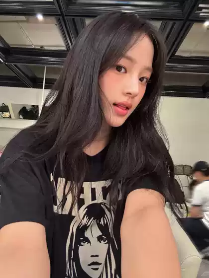Newjeans Kim Minji Same Style Short-Sleeve T-Shirt for Women 2026 New Pure Cotton Base Shirt Versatile Top for Men
