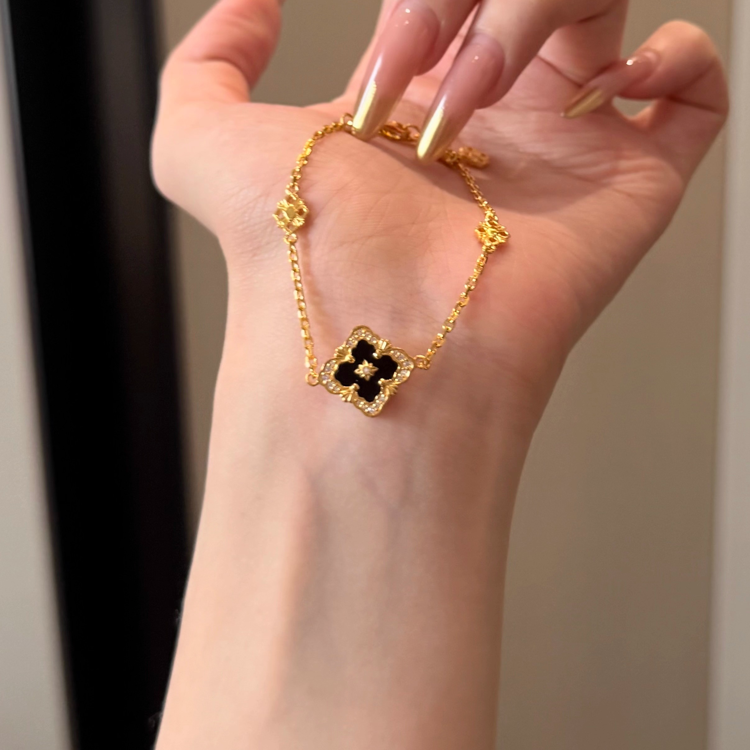 足金999黄金布契满钻单片手链黑