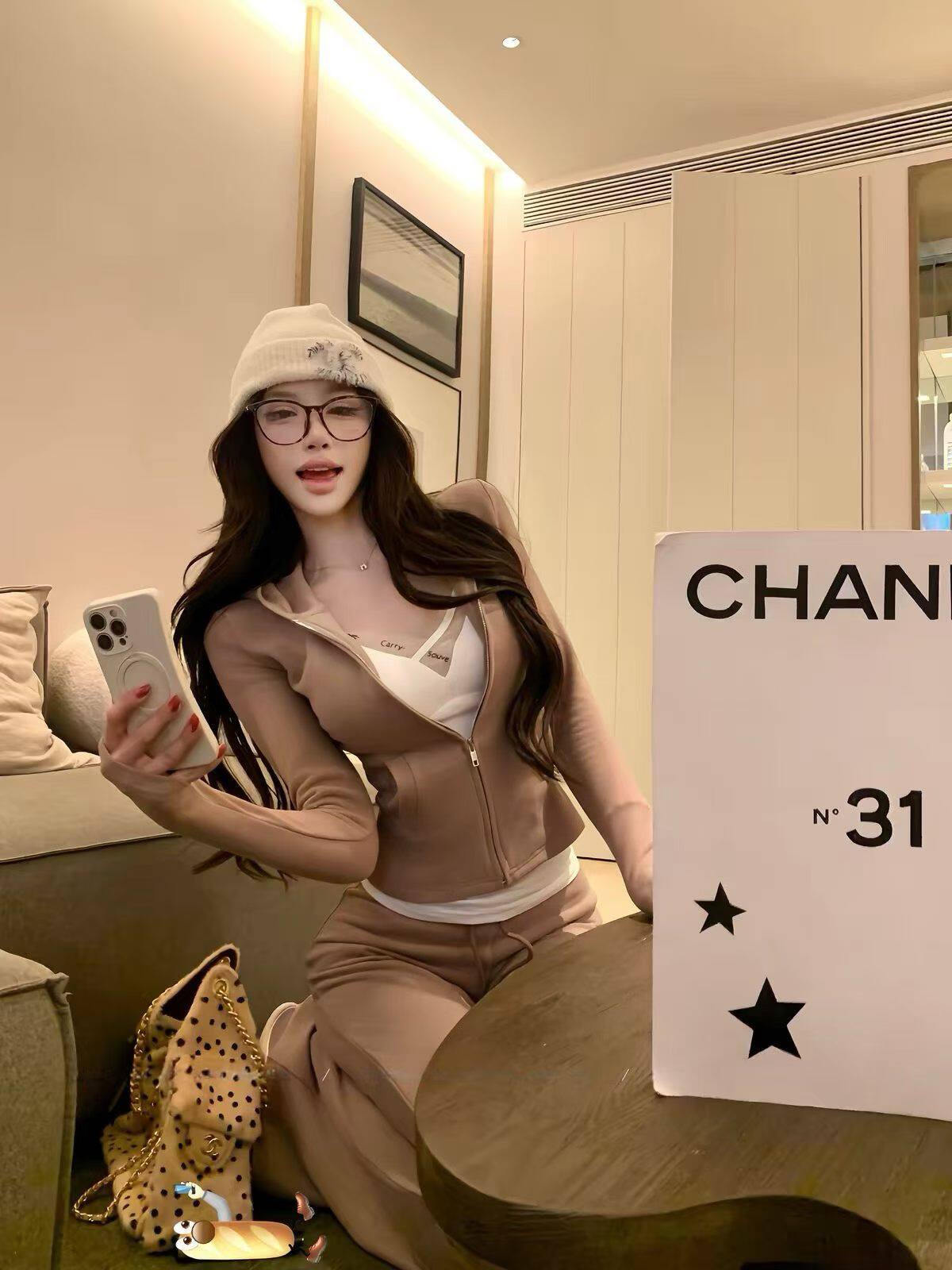 2026秋冬AMY艾米韩版时尚连帽外套背心+高腰显瘦阔腿裤三件套女