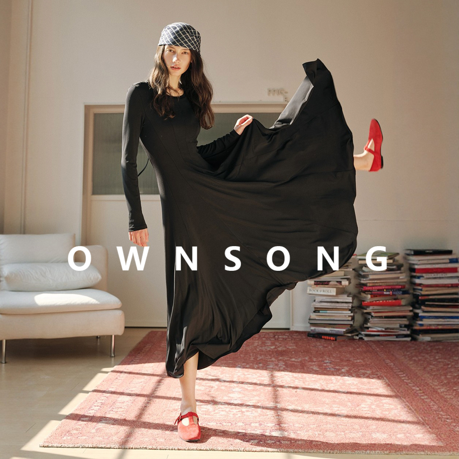 OWNSONG芭蕾舞曲 长袖纤体长款连衣裙女黑色收腰修身A字大摆裙