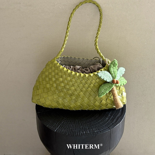 肉肉陈法式度假风手工编织单肩包