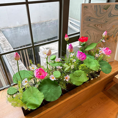 wo+仿真莲花荷花栅栏花槽搭配