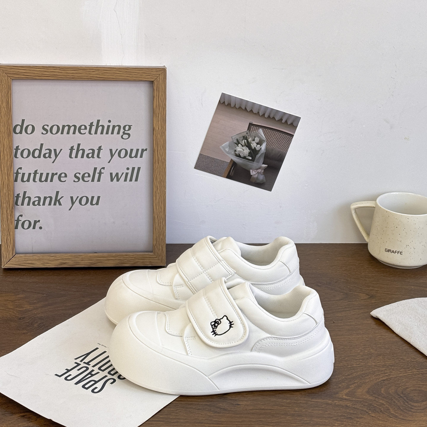 圆头休闲小白鞋女2026春季新款小香风通勤日常厚底ins潮百搭板鞋,女鞋,休闲板鞋,淘宝优惠券,粉丝福利购,淘宝优惠卷