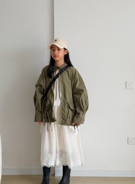 2026秋季新款女童韩系军绿色中长款宽松休闲工装风外套中大童风衣