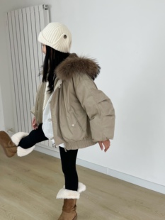 2025秋冬新款韩版女童毛领连帽派克羽绒服重工设计感大翻领外套