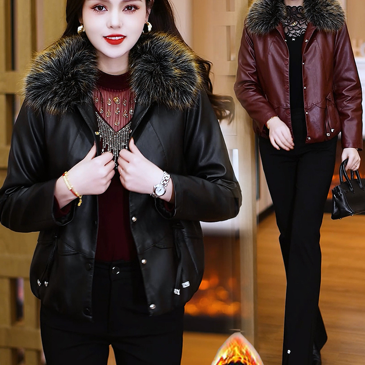 中国日常保暖长袖通勤风大毛领