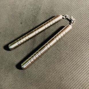 链式迷你双截棍 手指双节棍解压玩具 mininunchaku 模型nunchucks