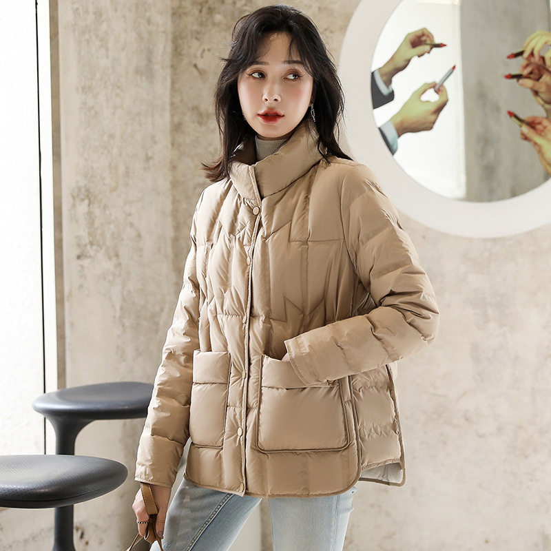 唯品会特卖断码清仓特价处理轻薄白鸭绒羽绒服女装品牌正品春秋冬