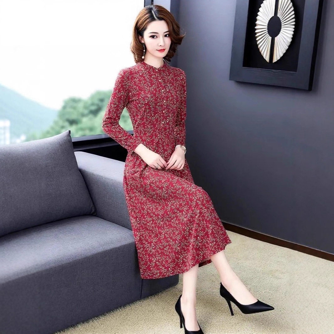 潮唯品会特卖清仓处理断码女装长袖碎花连衣裙品牌正品春秋夏新款