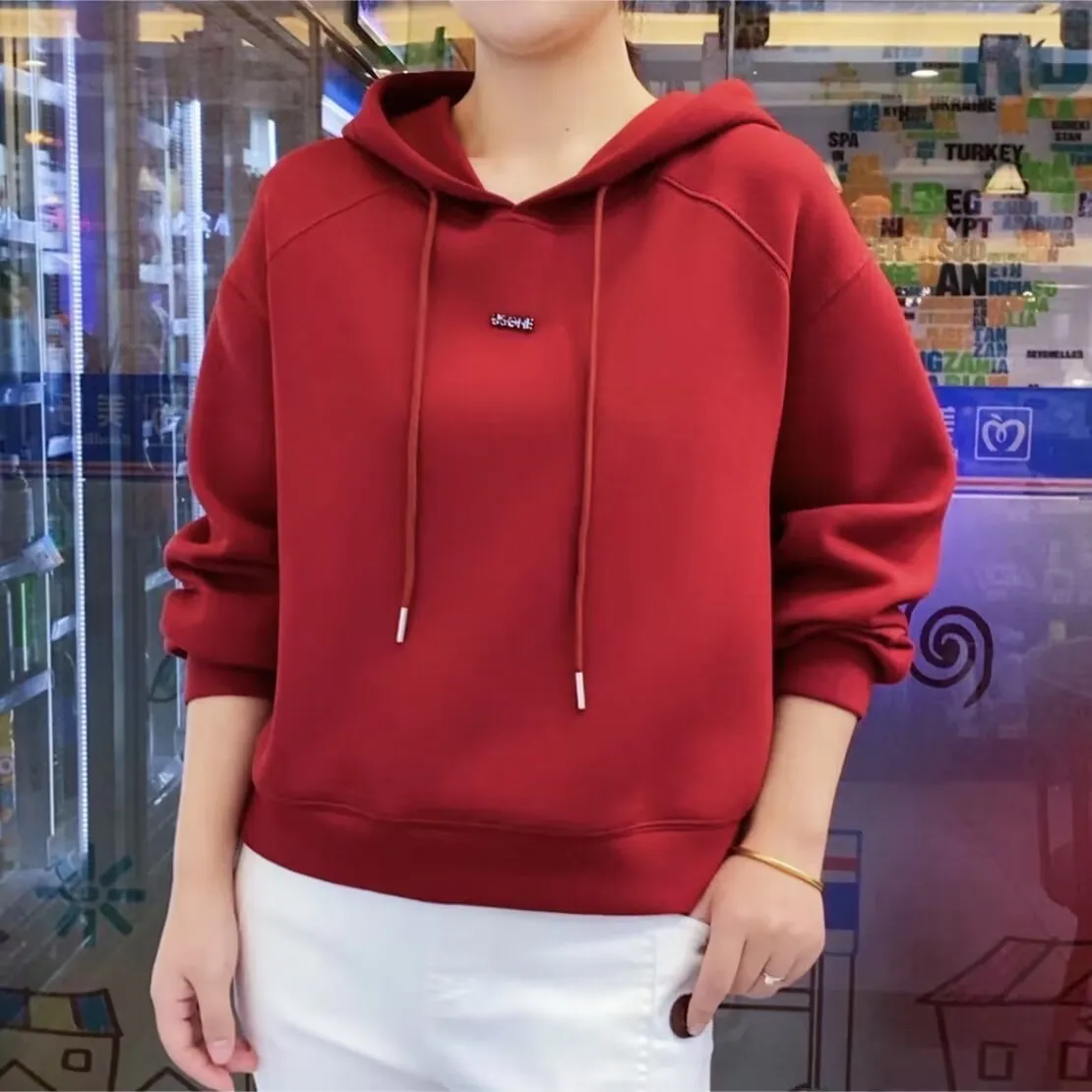 潮唯品会特卖清仓特价处理断码女装卫衣品牌品牌春秋冬新款外套